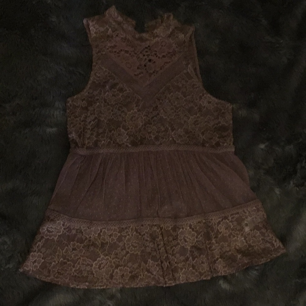Sleeveless blouse
